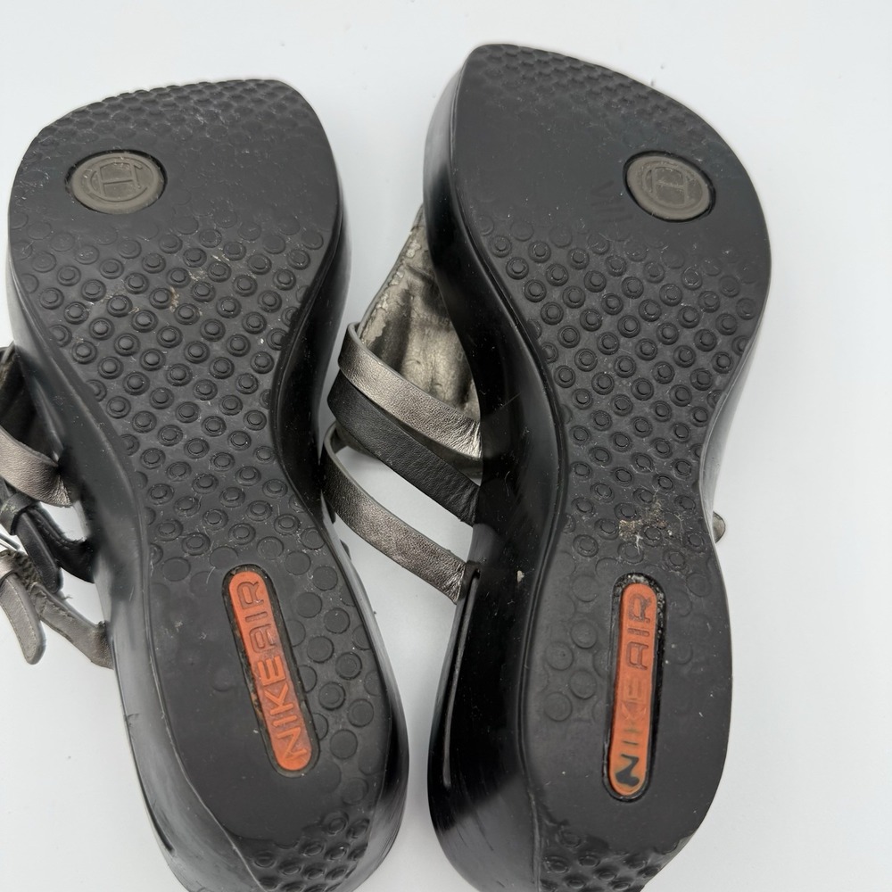 Cole Haan NikeAir Women's Wedge Sandals‎ Size 8 Metallic Gray Leather Thong - Picture 7 of 11